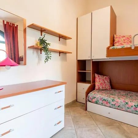 La Casetta Di Lia - Vista Mare Eden Rock Riva dei Pini