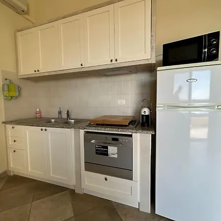 Дом отдыха La Casetta Di Lia - Vista Mare Eden Rock